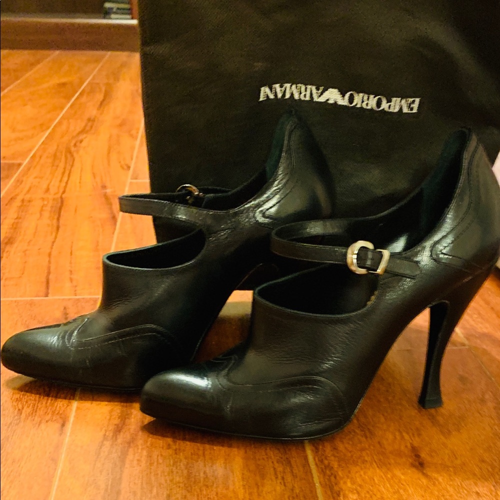 EMPORIO ARMANI BLACK LEATHER 38 1/2 SHOES